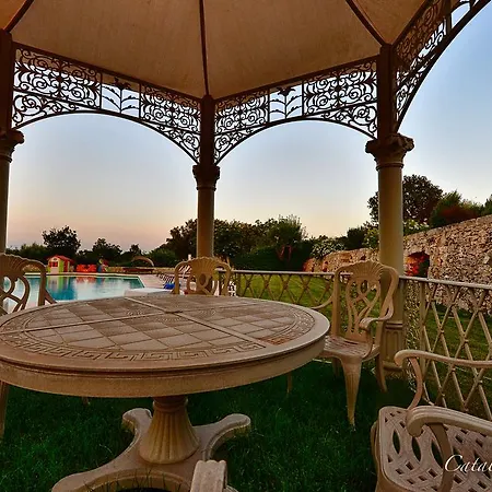Bed & Breakfast Masseria Luco