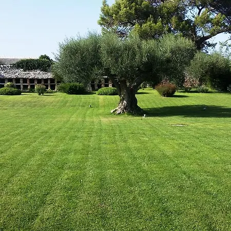 Masseria Luco Bed & Breakfast