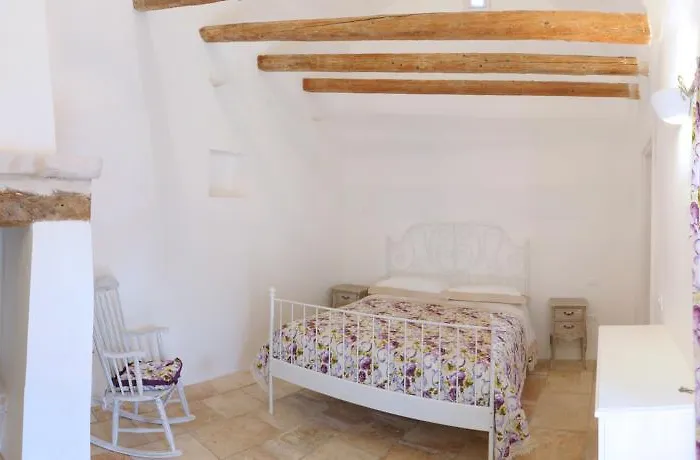 Masseria Luco Bed & Breakfast 4*